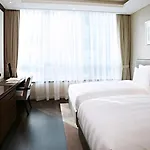 Lotte City Hotel Myeongdong